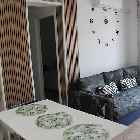 Apartment Carlota Carihuela